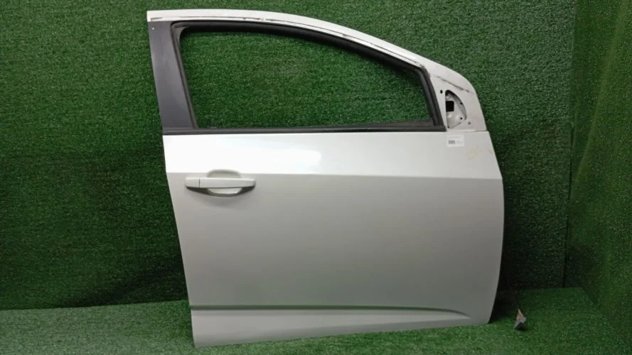 дверь боковая Chevrolet F16D4 T300 Chevrolet Aveo F16D4 T300 95940508