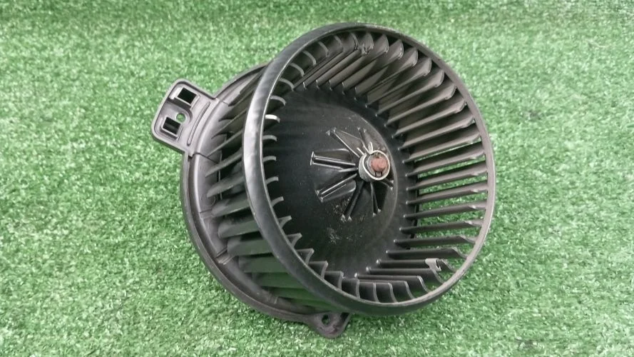мотор печки Hyundai,Kia G4KF,D6EA,D6EB BK,HM Hyundai,Kia Genesis,Mohave G4KF,D6EA,D6EB BK,HM F00S33F004,F00S33F005,971144D050