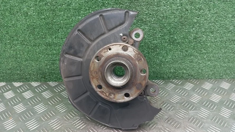 ступица Volkswagen CFF,CFFB A32,B7 Volkswagen Passat CFF,CFFB A32,B7 5C0407256