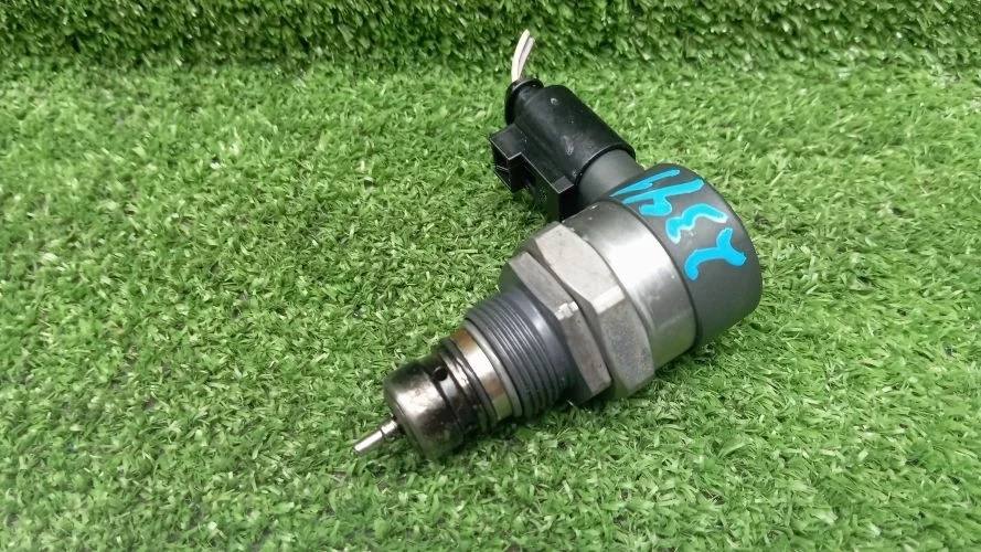 регулятор давления топлива Audi CDUD 4G5 Audi A6,A7 CDUD 4G5 057130764AE