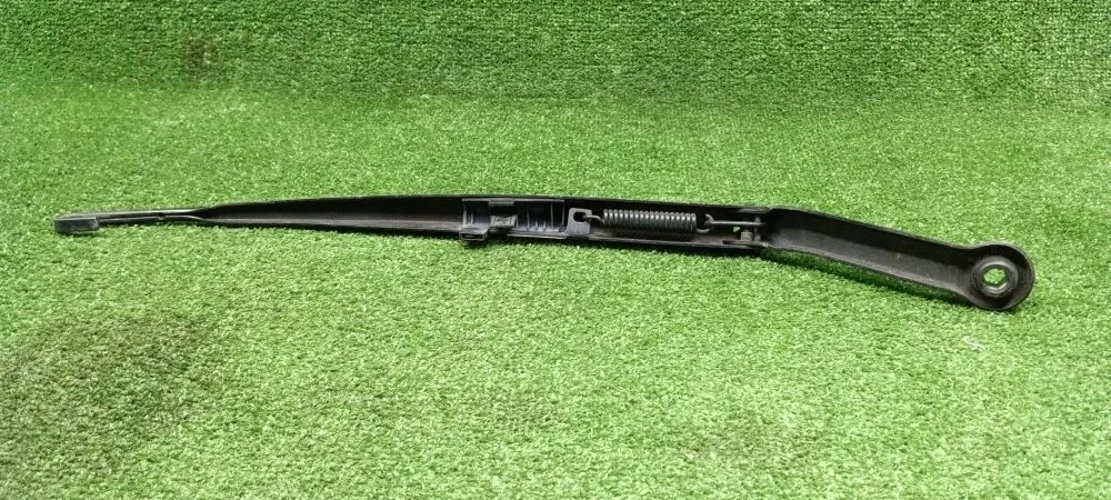 держатель дворника Bmw M54B25 E46 Bmw 3-Series M54B25 E46 61617003931