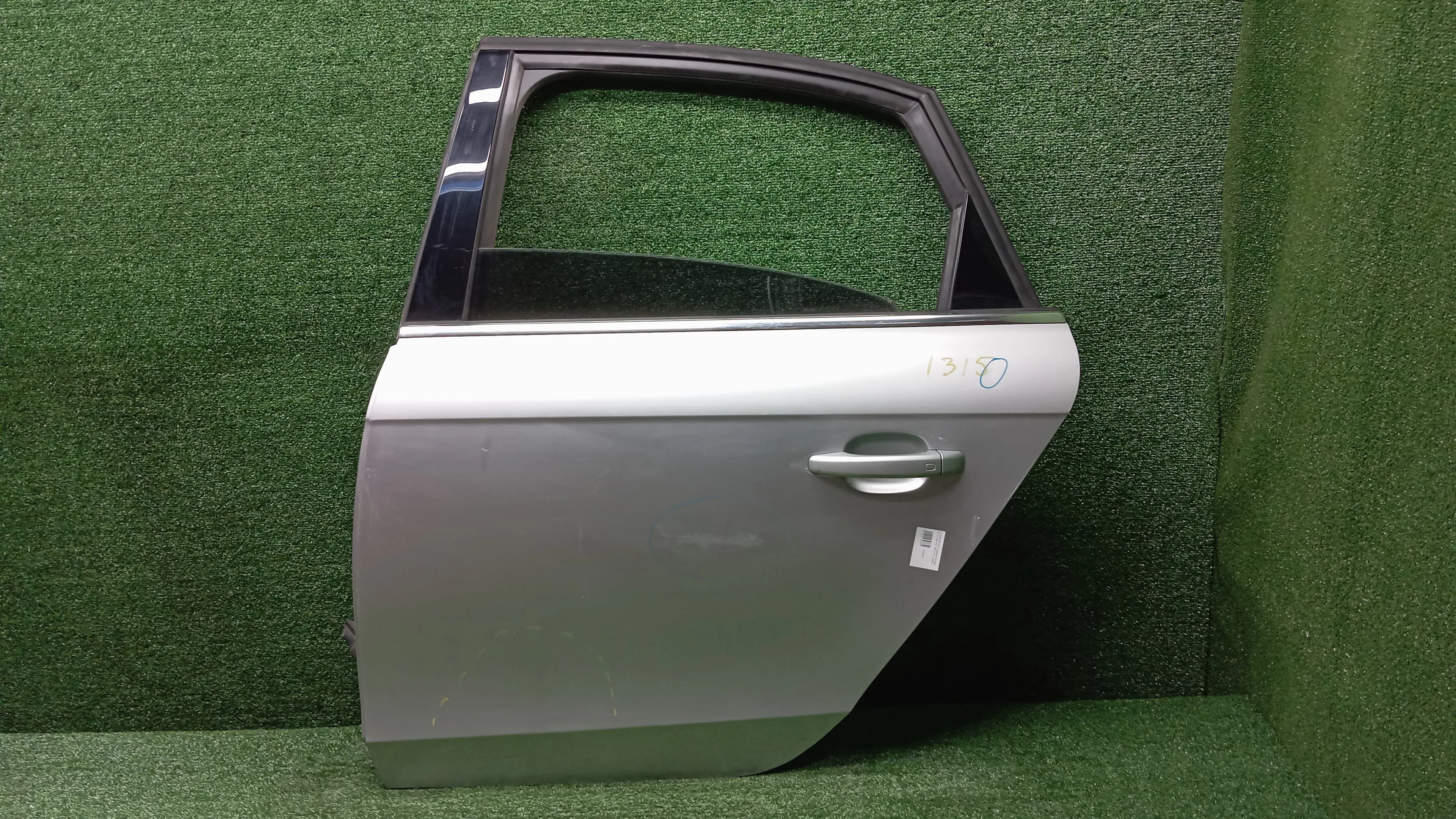 дверь боковая Audi CABA,CAEA,CAEB 8K2,B8 Audi A4 CABA,CAEA,CAEB 8K2,B8 8K5833051D
