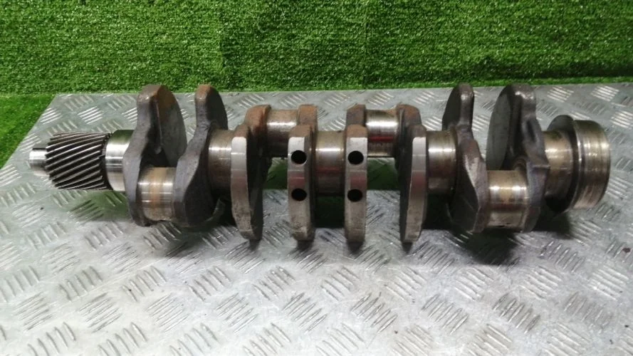 коленвал Mitsubishi 4M41 V78 Mitsubishi Pajero 4M41 V78 ME203286