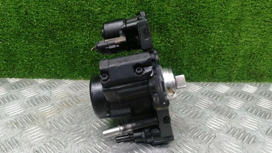 тнвд Ford UFDB,D4204T CB8 Ford Focus3,Focus 3 UFDB,D4204T CB8 1681994