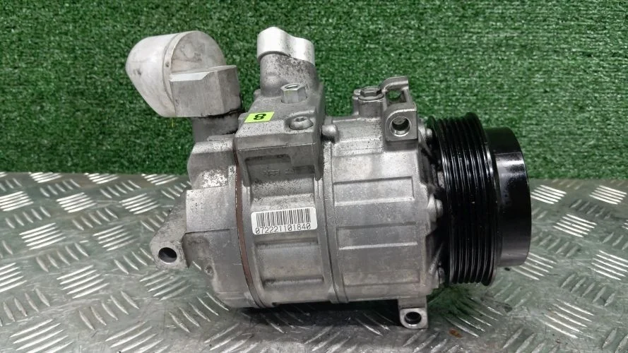 компрессор кондиционера Mercedes-Benz 271860 W204 Mercedes-Benz C-Class 271860 W204 A0022304511