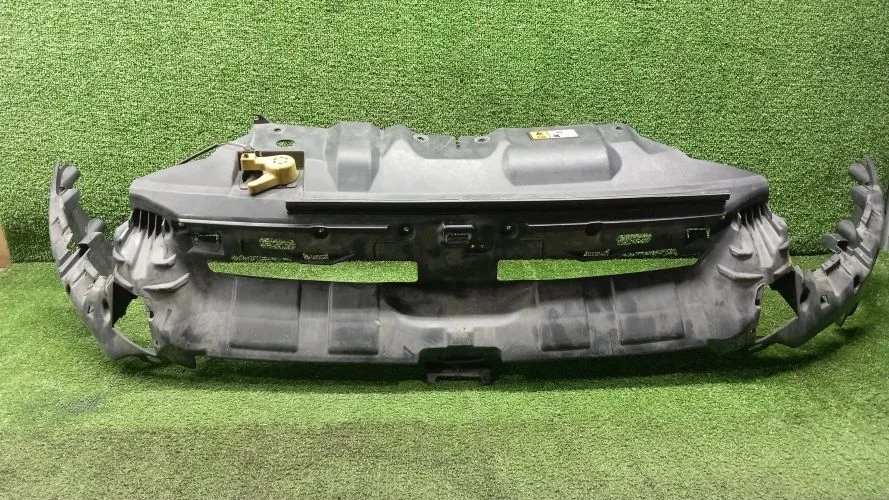 усилитель бампера Ford UFDB,D4204T,XQDA CB8 Ford Focus,Focus3 UFDB,D4204T,XQDA CB8 BM5117E778AH,1904869