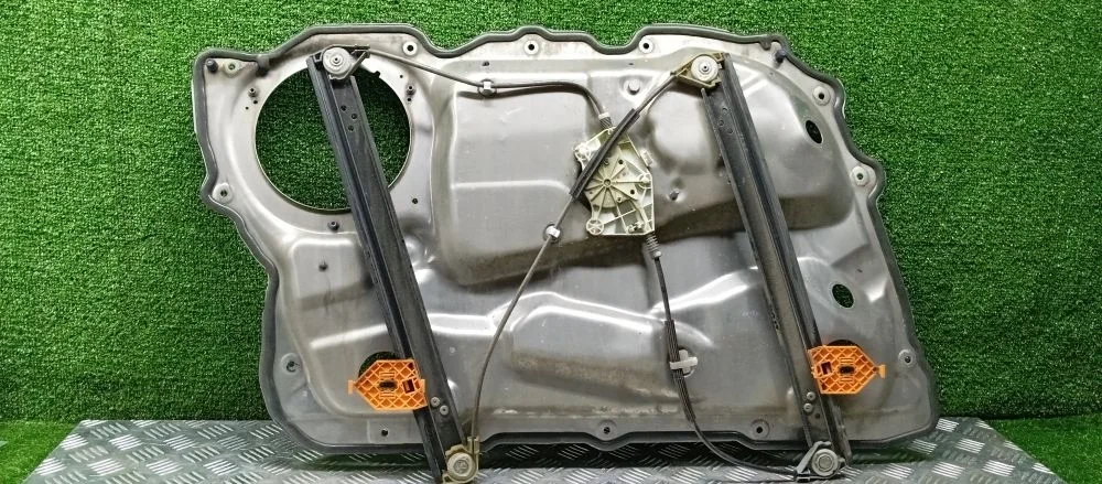 стеклоподъемник Audi BVJ,BSB 4E2 Audi A8 BVJ,BSB 4E2 4E0837850B,4E1959802F,4E1010802B,5WK45672LBF,4E0837462B