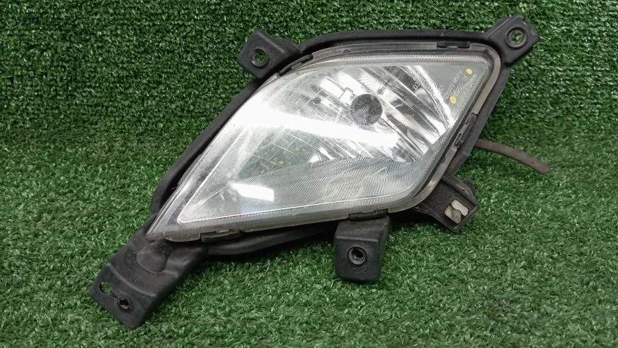 противотуманная фара Ssangyong 671950,D20DTF CK,C200 Ssangyong Korando C,Actyon,New Actyon 671950,D20DTF CK,C200 8320134,8320134001