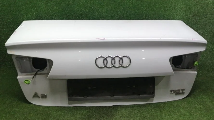 крышка багажника Audi CNHA,CDUD 4G2,C7 Audi A6 CNHA,CDUD 4G2,C7 4G5827023C