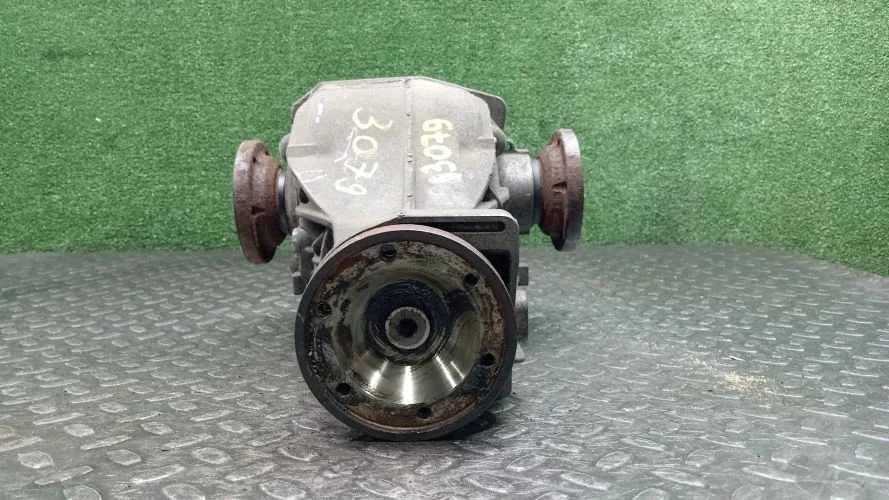 редуктор Audi CDUC,CDUD,CDU 4G2,4MB,4G5 Audi A6,A7 CDUC,CDUD,CDU 4G2,4MB,4G5 0BC500044A
