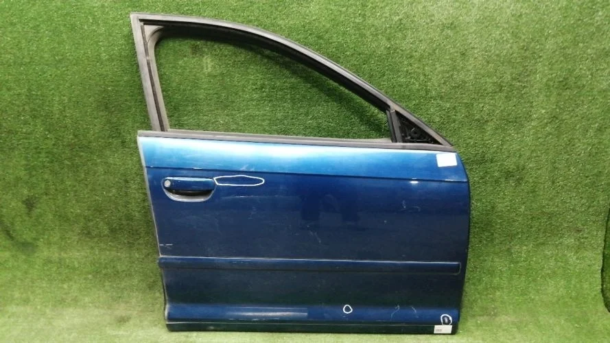 дверь боковая Audi CCSA 8PA Audi A3 CCSA 8PA 8P4831052A