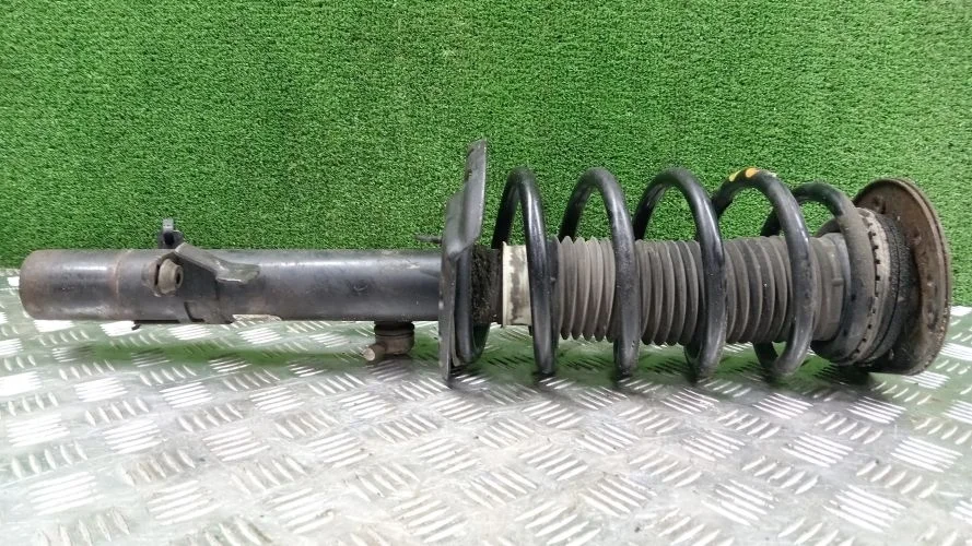стойка Land Rover 224DT L359 Land Rover Freelander 224DT L359 LR001139,6G9118045UAF,LR026066,AH5218045AA,LR031667,AH5218045AB