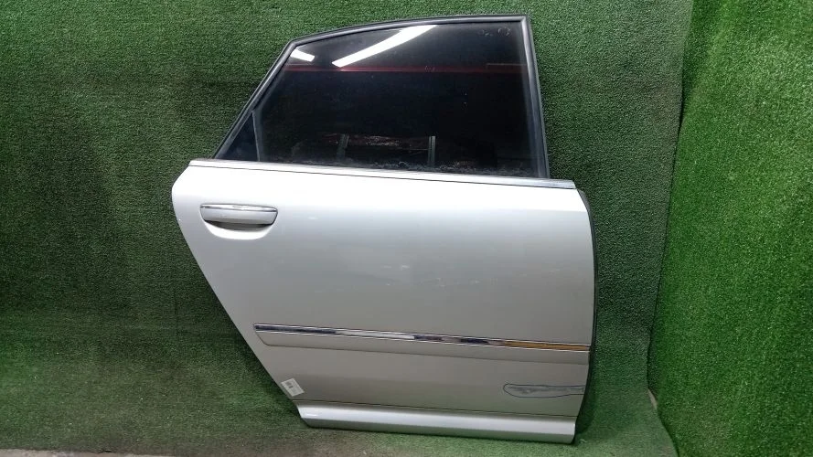 дверь боковая Audi BGK,BSB,BVJ,BPK,ASB 4E2,4E8,D3 Audi A8 BGK,BSB,BVJ,BPK,ASB 4E2,4E8,D3 4E0833052C