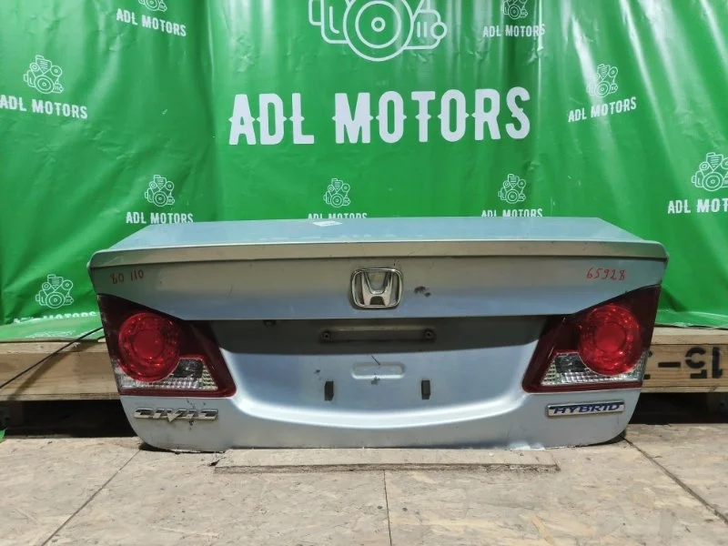 Крышка багажника Honda Civic 8 2009-2011 4D
