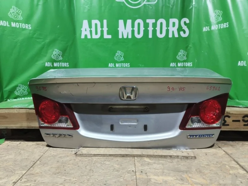 Крышка багажника Honda Civic 8 2009-2011 4D