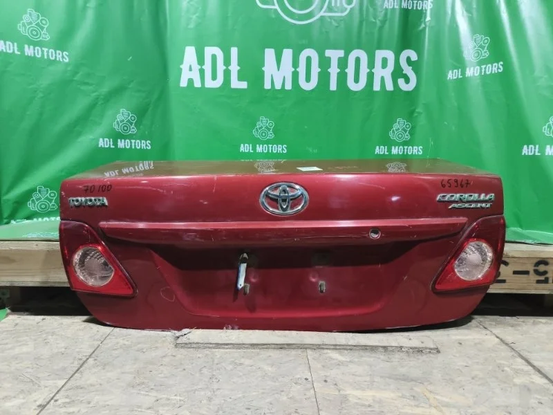 Крышка багажника Toyota Corolla 2006-2012 150