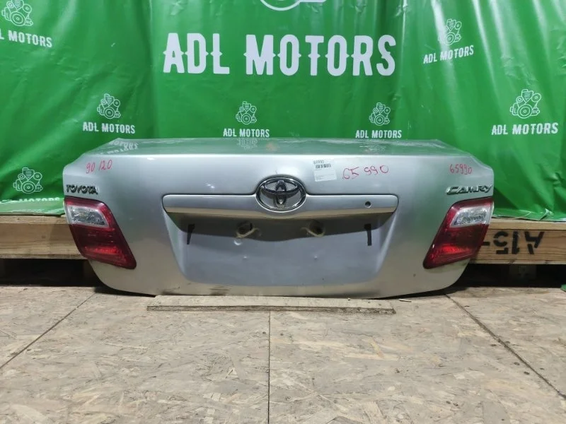 Крышка багажника Toyota Camry 2006-2011 40