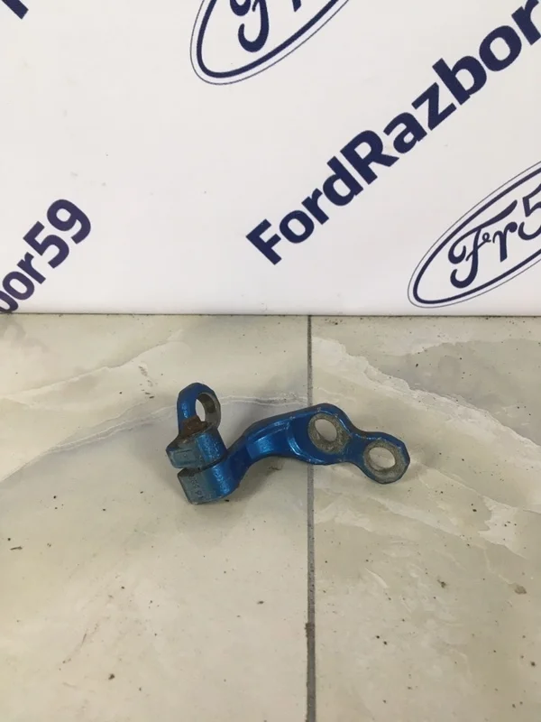 Петля двери нижняя Ford Focus 2 2005 5012217 CB4 2.0 (AODA), задняя правая