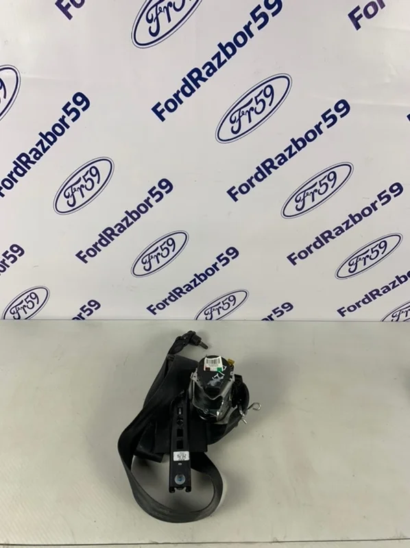 Ремень безопасности Ford Focus 3 2011 1839761 CB8 1.6 (PNDA), правый