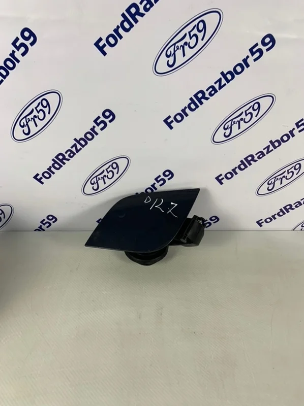 Лючок бензобака с колодцем Ford Focus 3 2011 1746391 CB8 1.6 (PNDA)