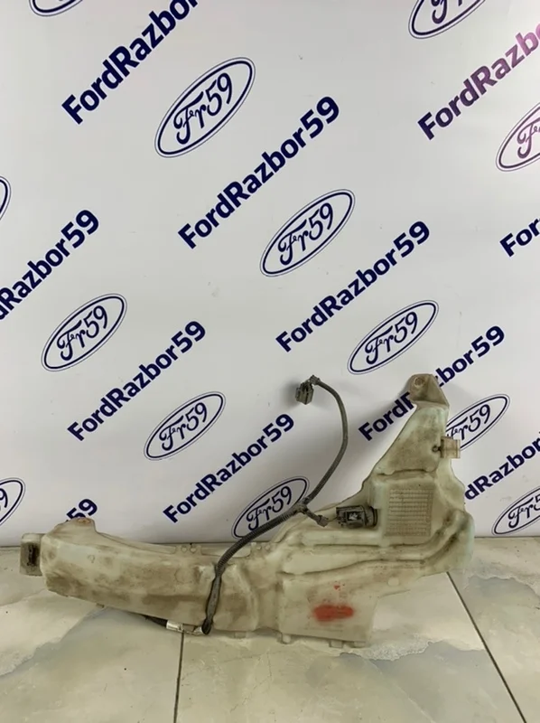 Бачок омывателя Ford Focus 2 2005-2011 1497707 CB4