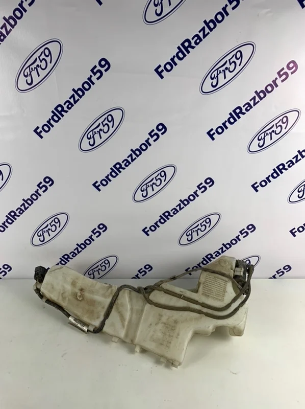 Бачок омывателя Ford Focus 2 2005-2011 1497707 CB4