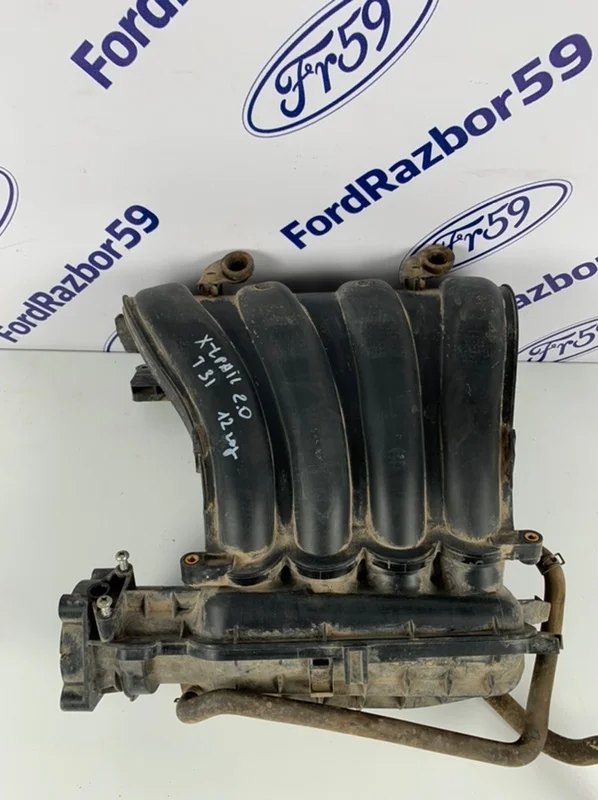 Коллектор впускной Nissan X-Trail 2012 14001CY00A T31 2.0 (MR20DE)