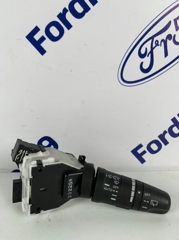 Переключатель дворников Nissan X-Trail 2012 25260EM00E T31 2.0 (MR20DE)