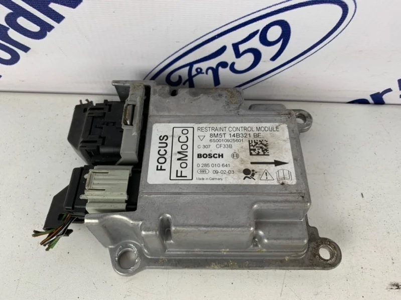 Блок SRS Airbag Ford Focus 2 2009 1667757 CB4 1.8 (QQDB)