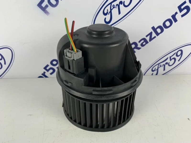 Мотор печки Ford Focus 2 2007 1362641 CB4 1.8 (QQDB)