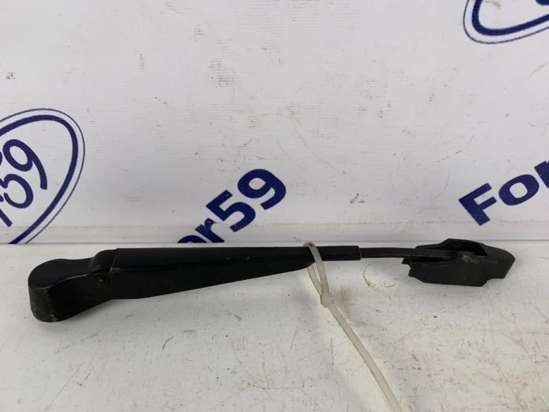 Поводок стеклоочистителя Ford Fusion 2002-2012 1908779 CBK, задний