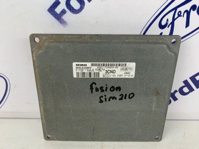 Блок управления двигателем Ford Fusion 2002-2012 1360194 CBK 1.4-1.6