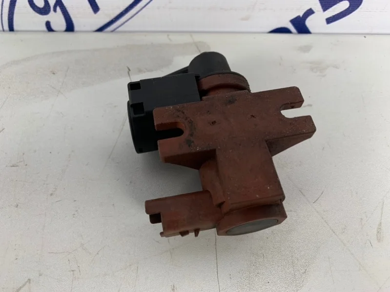 Клапан вакумный Ford Mondeo 4 2007-2015 1449602 BD 2.0 TDCI
