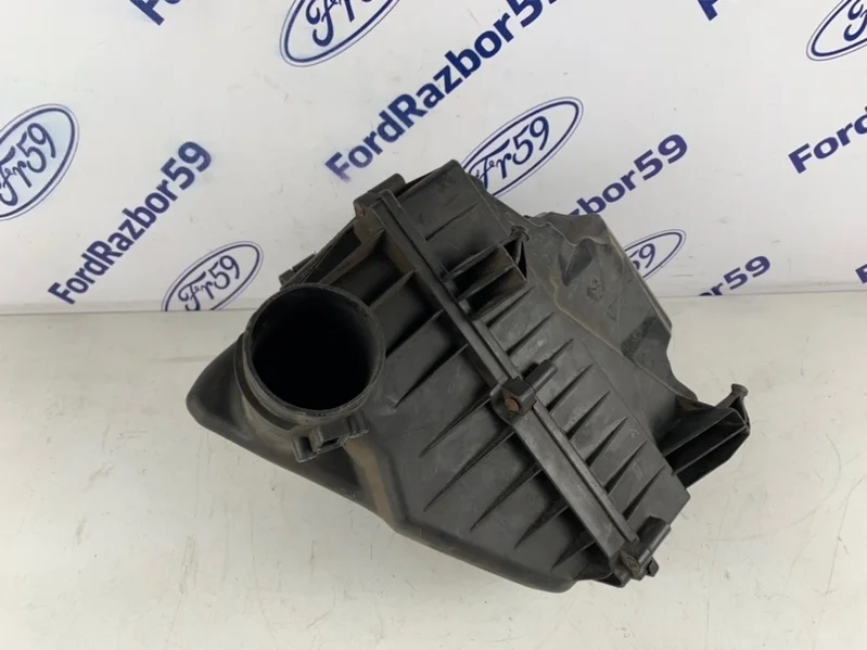 Корпус воздушного фильтра Ford Mondeo 4 2007-2010 1518431 BD