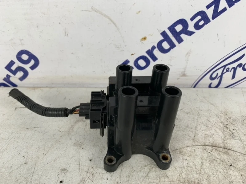 Катушка зажигания Ford Focus 2 2005-2011 1317972 CB4 1.6 (HWDA)