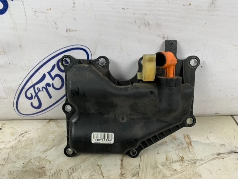 Маслоотделитель картерных газов Ford Focus 2 2005-2011 1357521 CB4 1.8 (QQDB)