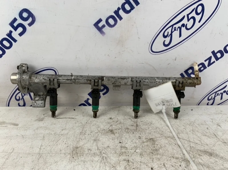 Рампа топливная Ford Focus 2 2005-2011 1306060 CB4 1.6 (HWDA)