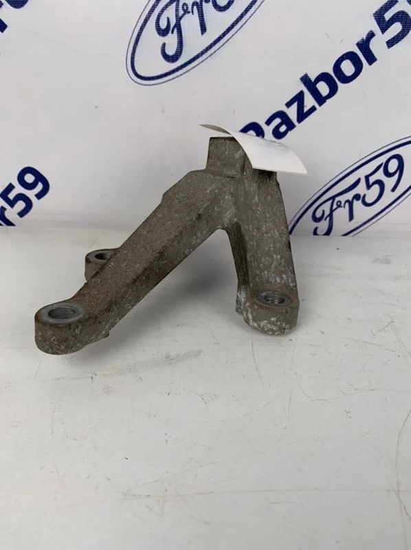 Кронштейн МКПП (Тринога) Ford Focus 2 2005-2011 1326812 CB4 1.6 (HWDA)