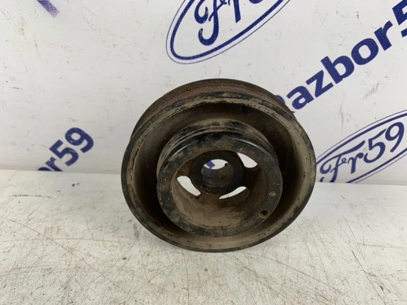 Шкив коленвала Ford Focus 3 2011-2015 1752282 CB8 1.6