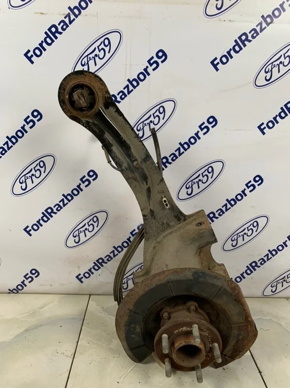 Рычаг продольный Ford Focus 3 2011-2015 1780076 CB8, задний правый