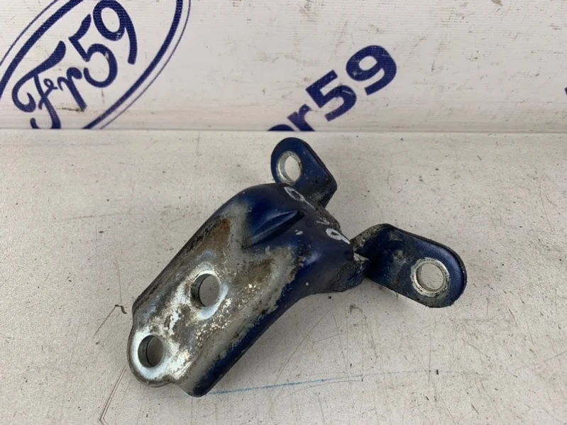 Петля двери Hyundai Tucson 2009 793202E000 JM 2.0 (G4GC)