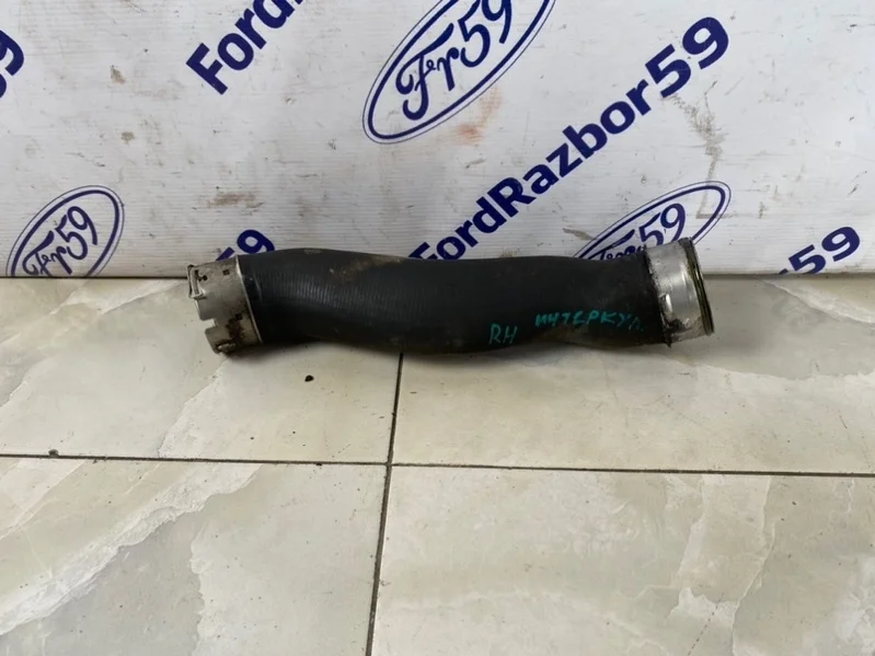 Патрубок интеркулера Bmw 3-Series 2005-2008 11617802753 E90, правый