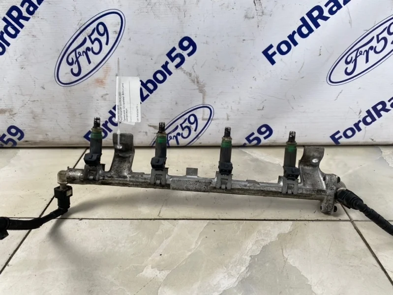 Рампа топливная Ford Fiesta 2003 1219234 CBK 1.6 (FYJA)