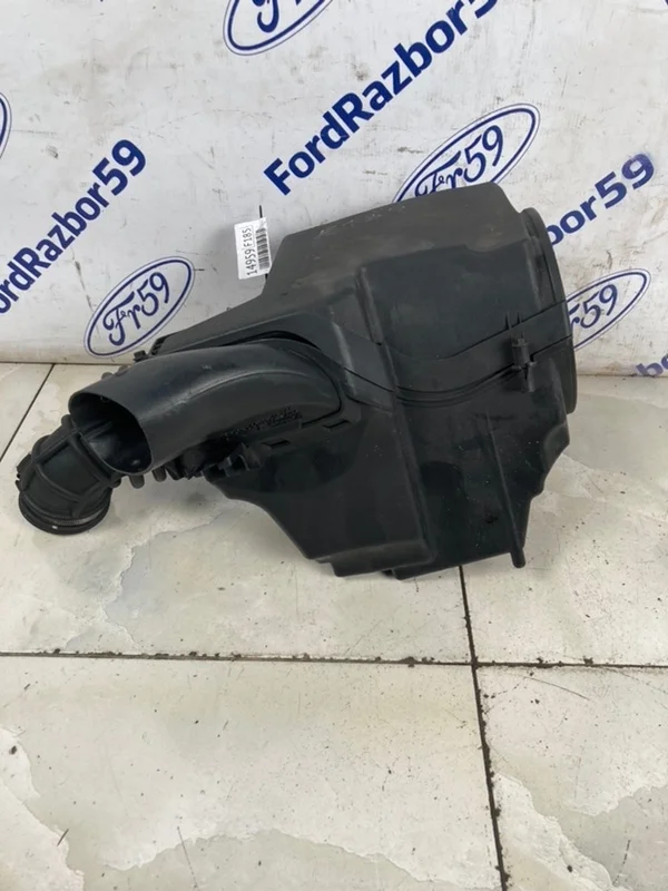 Корпус воздушного фильтра Ford Focus 3 2011 1851878 CB8 1.6 (PNDA)