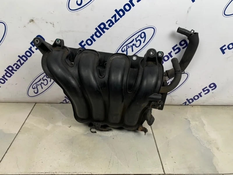 Коллектор впускной Kia Ceed 2009 283112B350 ED 1.4 (G4FA)