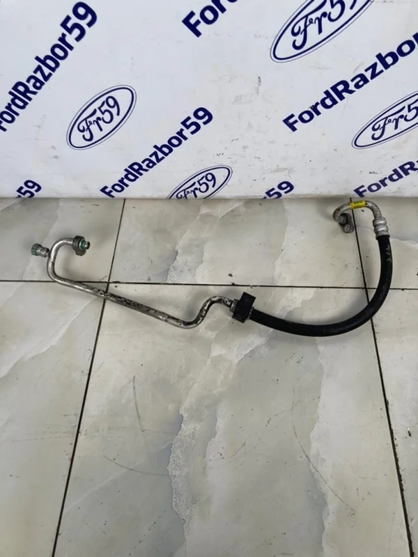Трубка кондиционера Hyundai Santa Fe 2008 977622B100 CM 2.2 (D4EB)