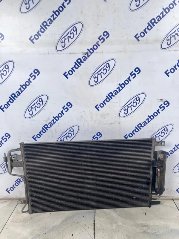 Радиатор кондиционера Hyundai Tucson 2004-2009 976062E000 JM