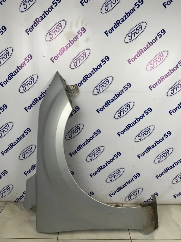 Крыло Ford Focus 2 2008 1521596 CB4, переднее правое
