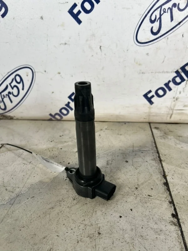 Катушка зажигания Mitsubishi Outlander 2008 1832A016 CW5W 2.4 (4B12)