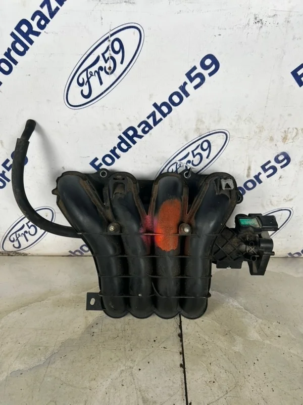 Коллектор впускной Mitsubishi Colt 2002-2012 MN143823 Z30 1.5 (4A91)